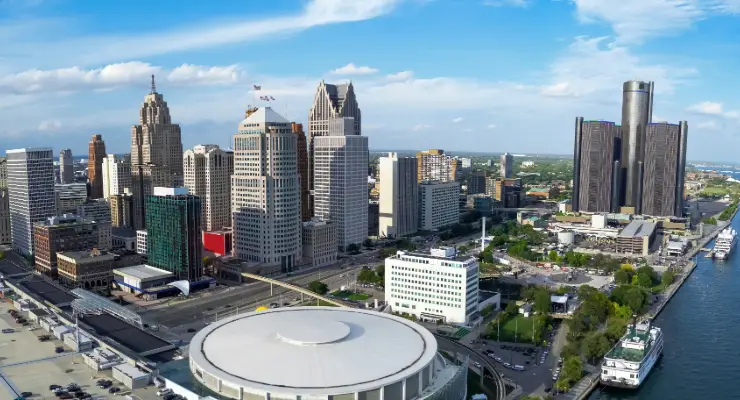 Detroit Michigan downtown skyline